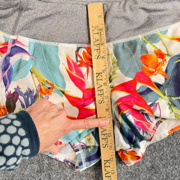 Athleta Floral Running Shorts Size S 3.5" Inseam Lined Polyester-Spandex - Picture 7 of 8